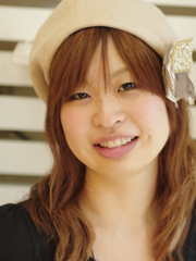 http://www.b2c.jp/blog/mayuko.jpg