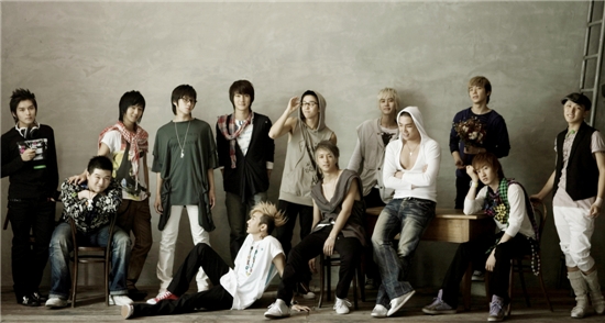 http://www.b2c.jp/blog/super-junior20080710-4.jpg