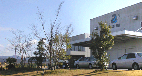 育毛剤・無添加シャンプー製造工場3